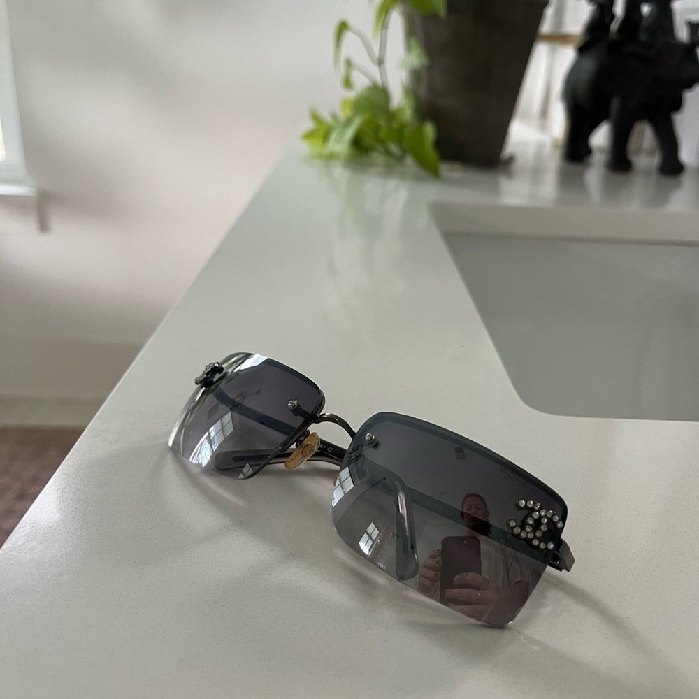 VINTAGE y2k Chanel sunglasses